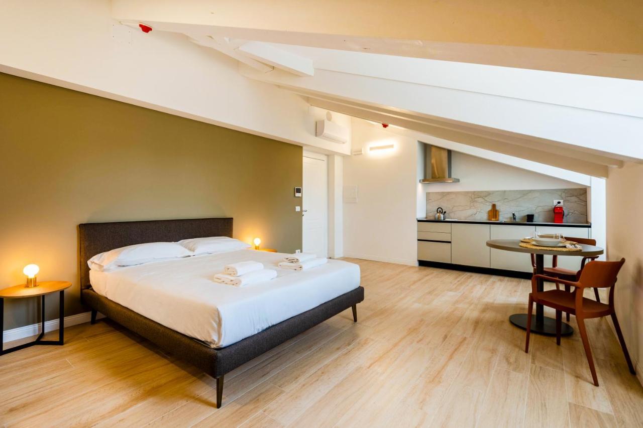 Domo Premium Apartments - Trieste Mazzini Eksteriør billede