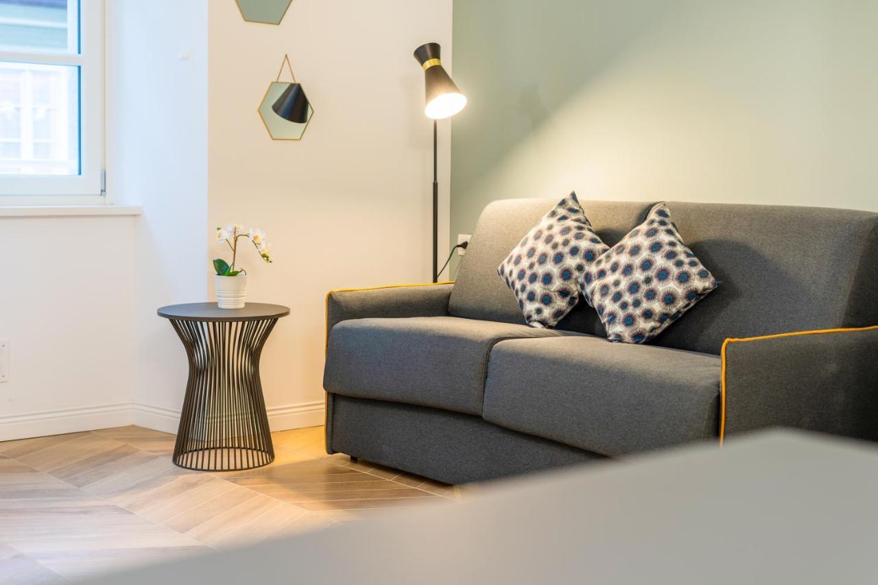Domo Premium Apartments - Trieste Mazzini Eksteriør billede