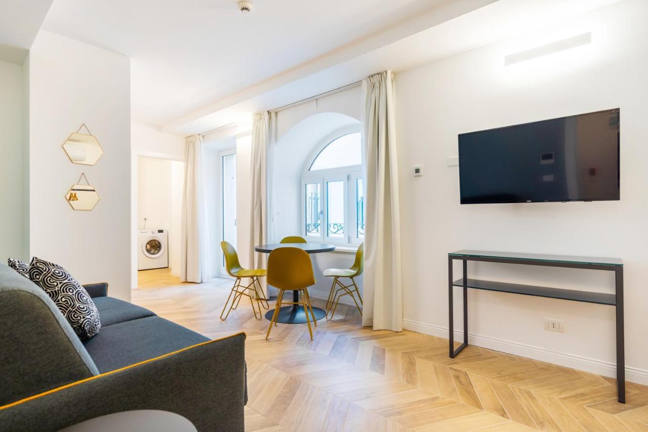 Domo Premium Apartments - Trieste Mazzini Eksteriør billede