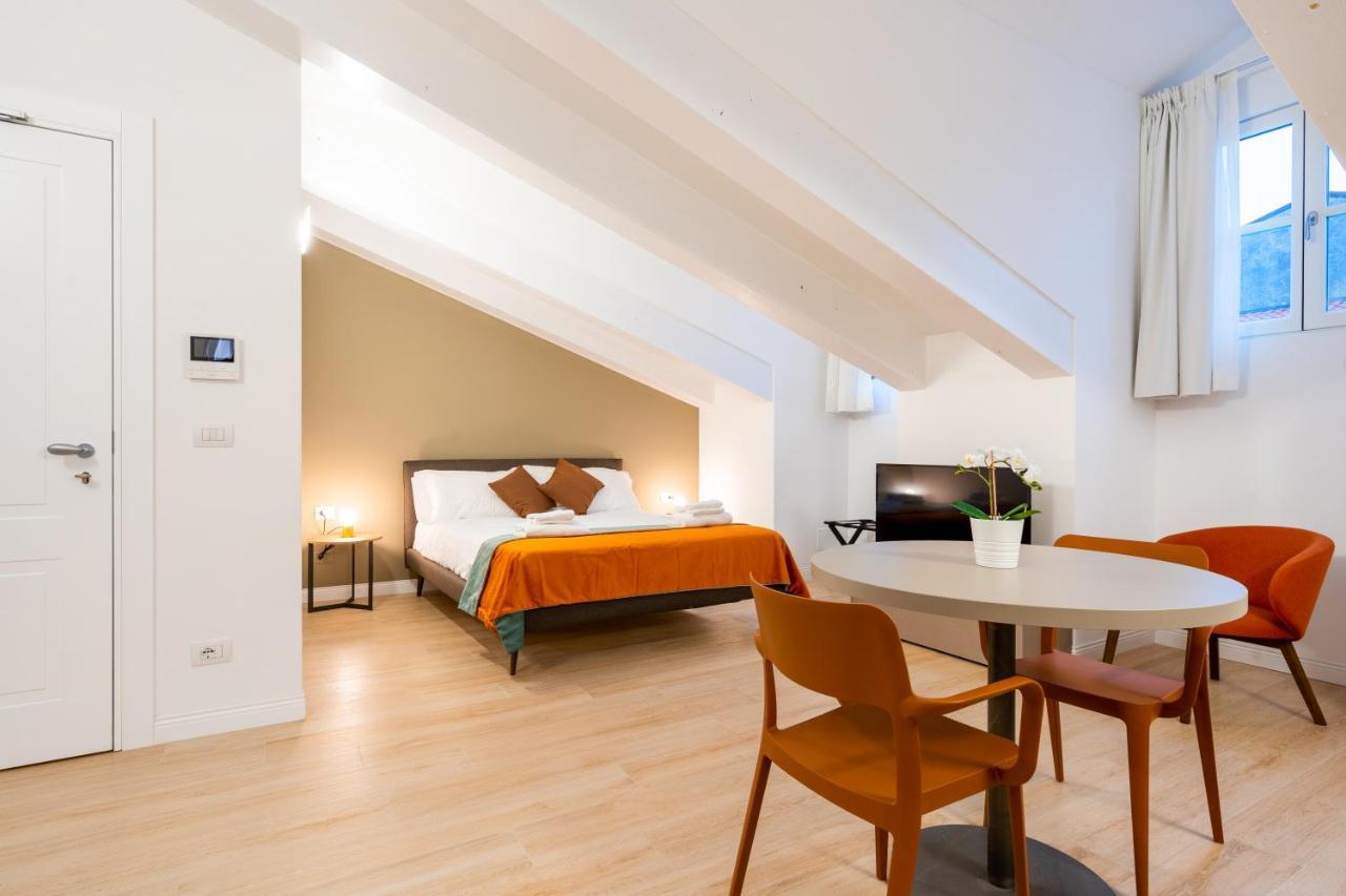 Domo Premium Apartments - Trieste Mazzini Eksteriør billede