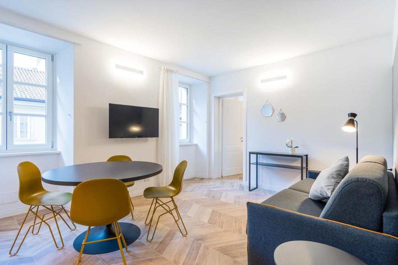 Domo Premium Apartments - Trieste Mazzini Eksteriør billede